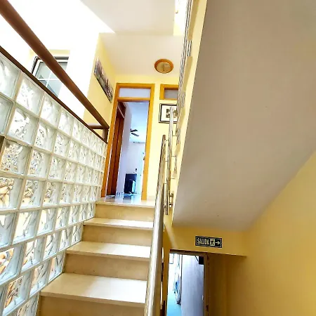 Small Apartment, Adeje House Wifi Free * Адехе